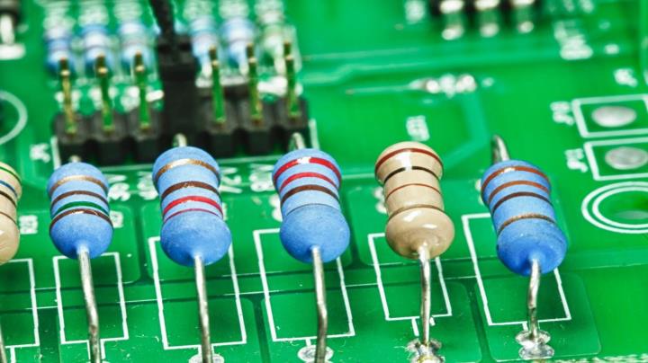 Thin-Film Resistors: Precision and Miniaturization Trends